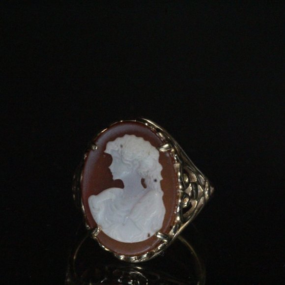 VINTAGE 10k GOLD CARVED CONCH SHELL CAMEO FILIGREE RING - Picture 2 of 8